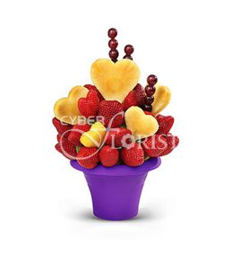 букет из ягод и фруктов